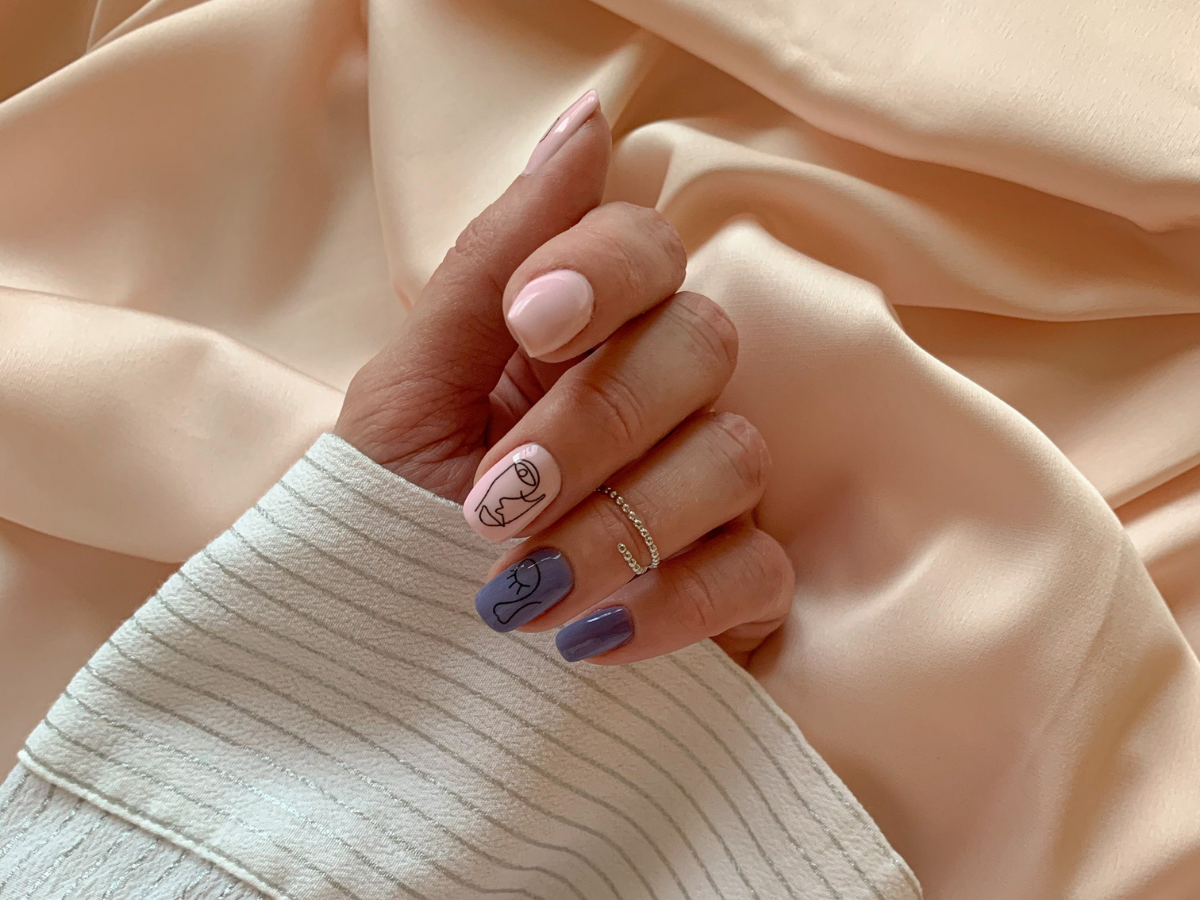 FALL INTO THE NEW SEASON  WITH THESE 10 AUTUMNAL NAIL DESIGNS