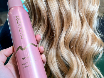 OOMPH! - THE CULT FAVOURITE DRY VOLUME & TEXTURE SPRAY