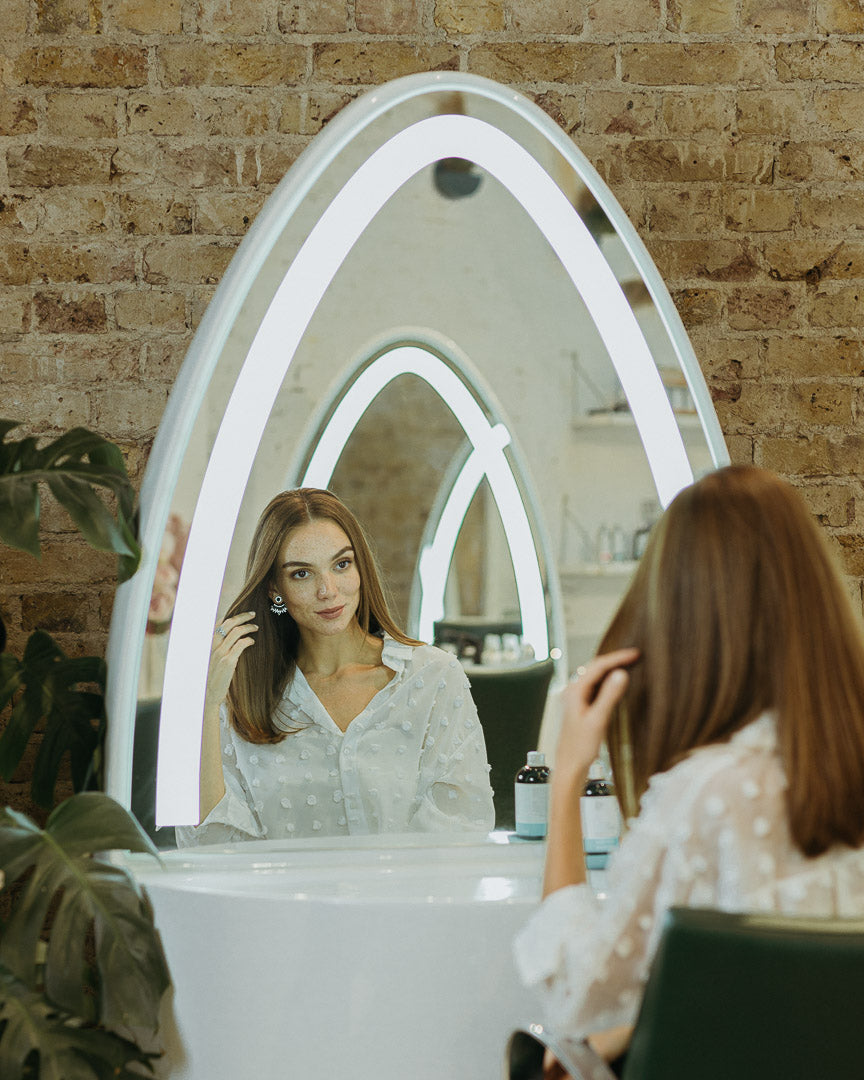 HOW-TO: Fine Feathered blow dry hair tutorial