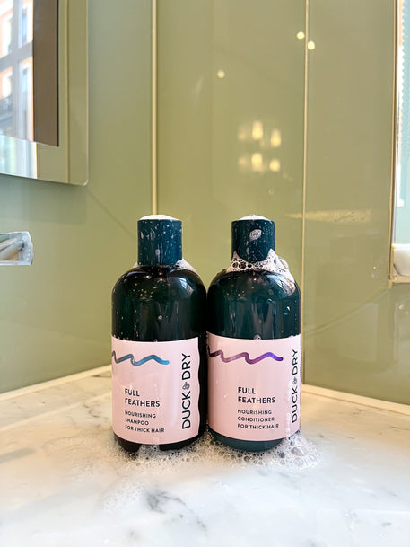products/DUCK-AND-DRY_FULL_FEATHERS_NOURISHING_CONDITIONER_FOR_THICK_COARSE_HAIR_HYDRATING_FRIZZ_CONTROL_SMOOTH_HAIR_FOAMY.jpg